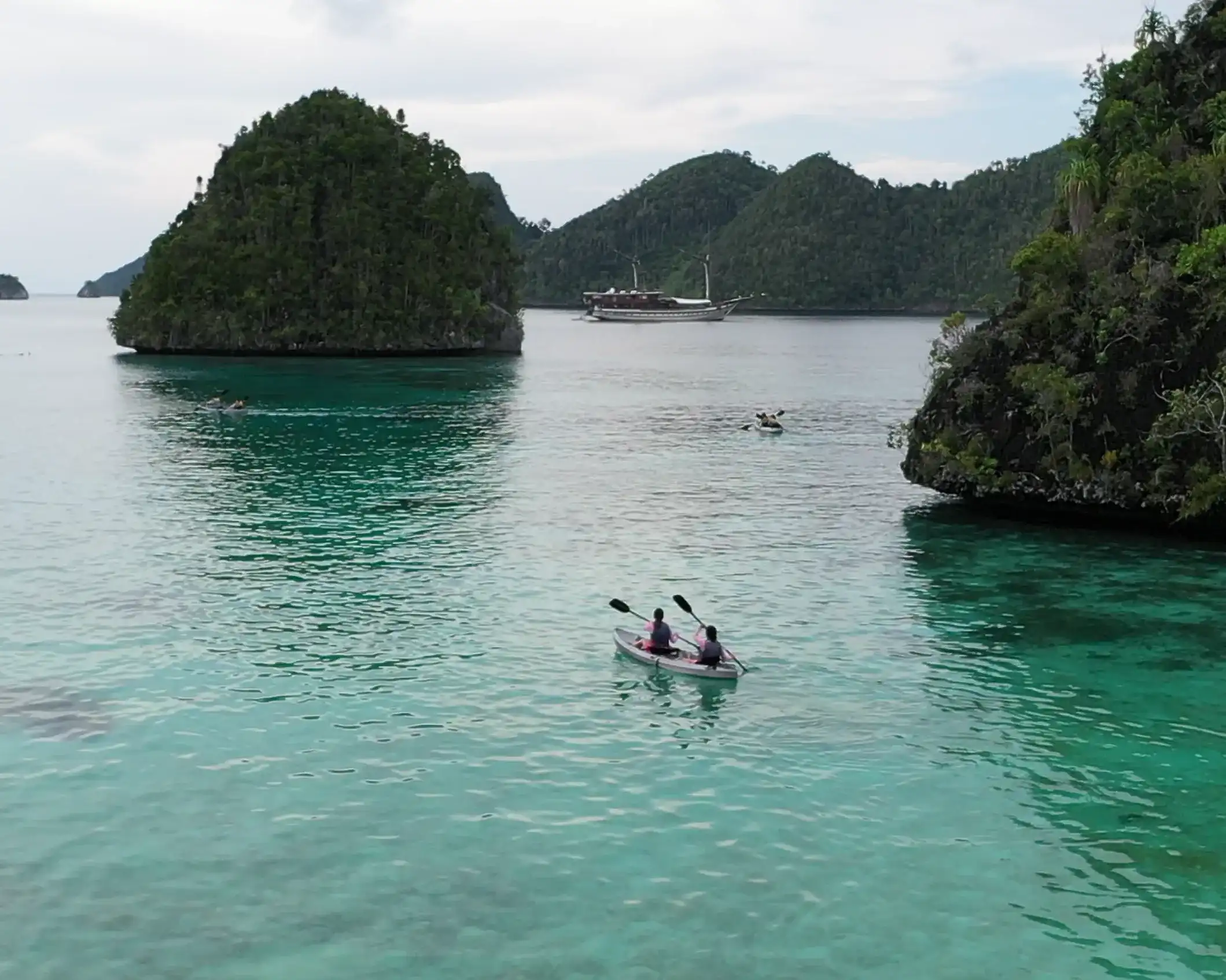 Padar, Rinca, Pink Beach & Komodo Dragon Trekking Guide